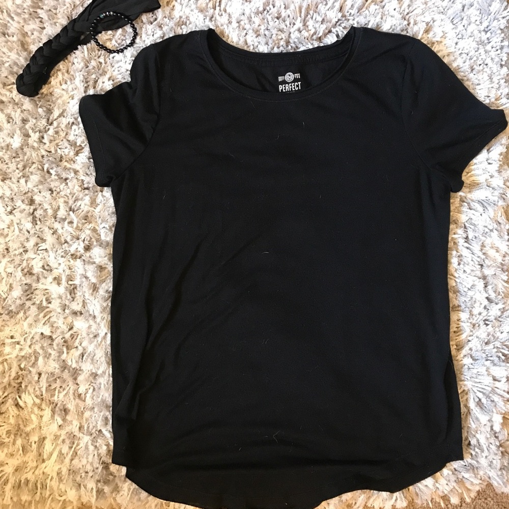 3 for $25! THE PERFECT TEE IN BLACK AND BRACELET